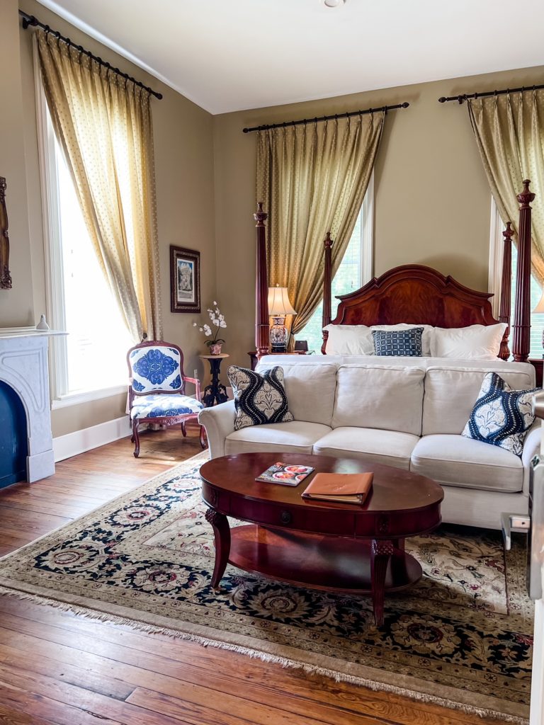 A Stay in Luxury: Savannah's Hamilton-Turner Inn Bed & Breakfast